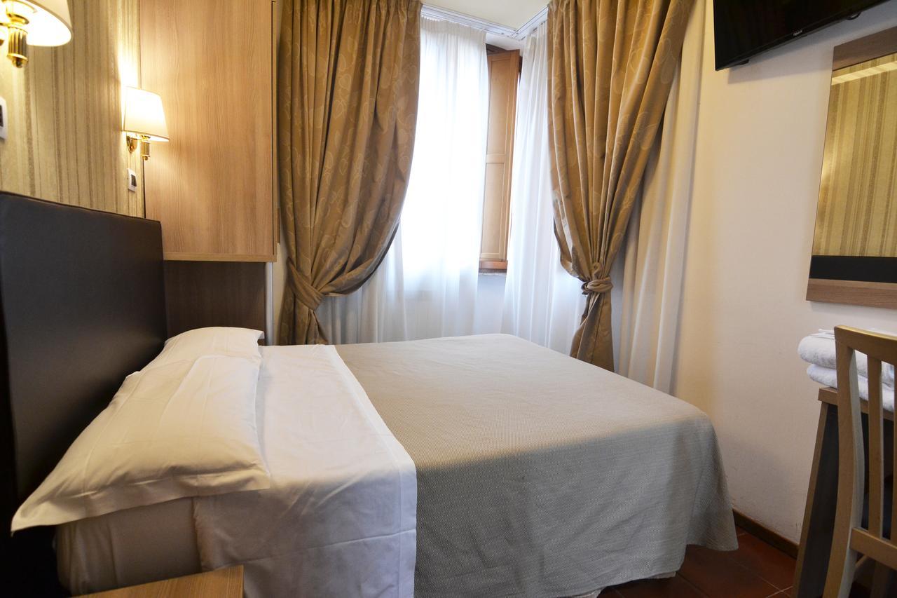 Hotel Il Castelletto Roma Exterior foto