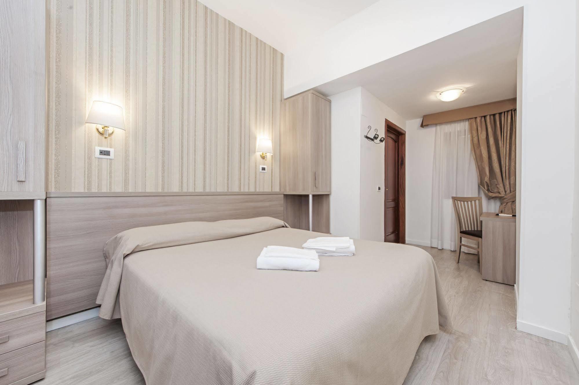Hotel Il Castelletto Roma Exterior foto
